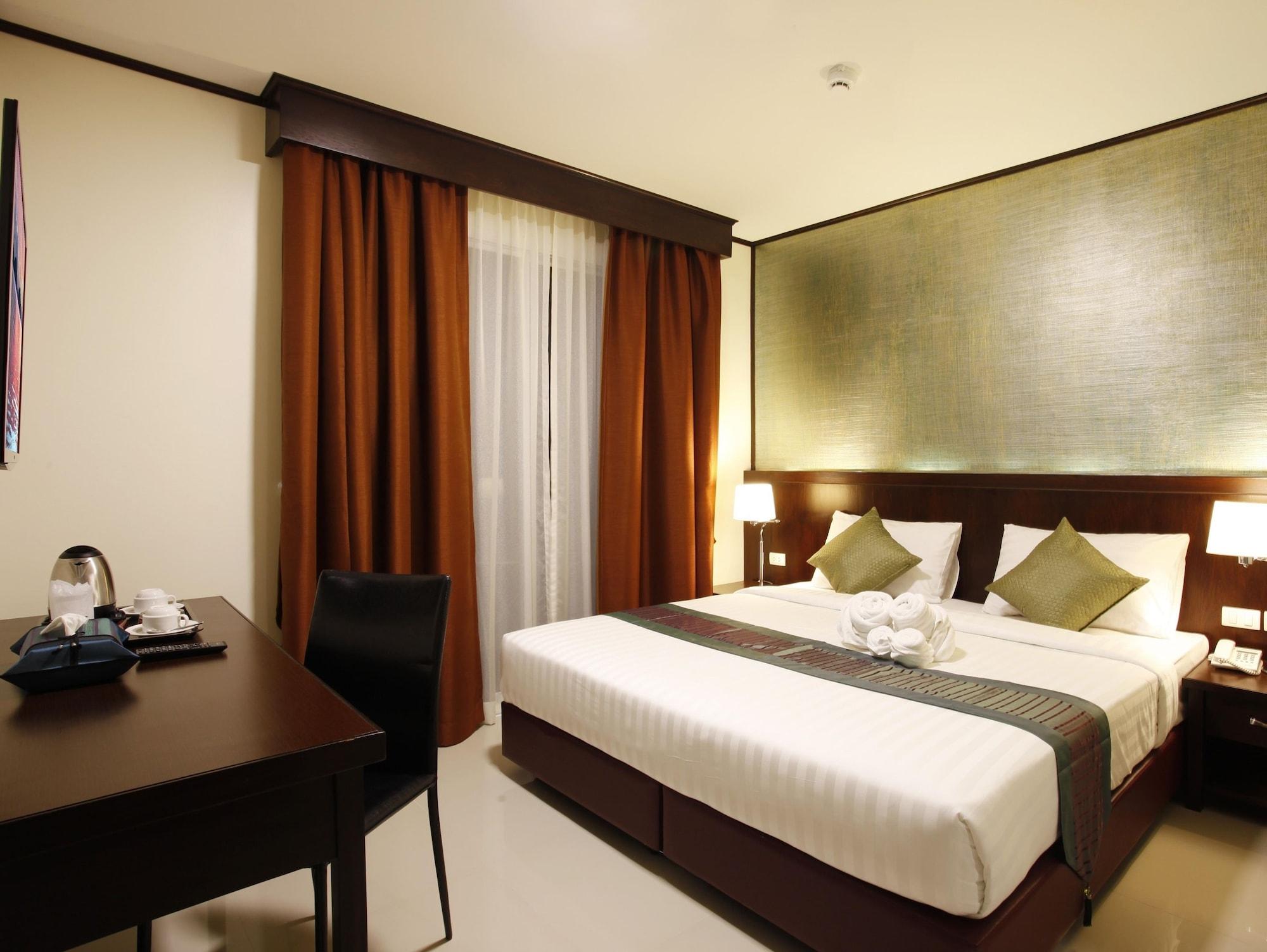 Orchid Resortel Patong Kültér fotó