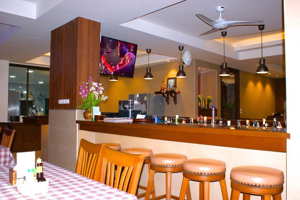 Orchid Resortel Patong Kültér fotó